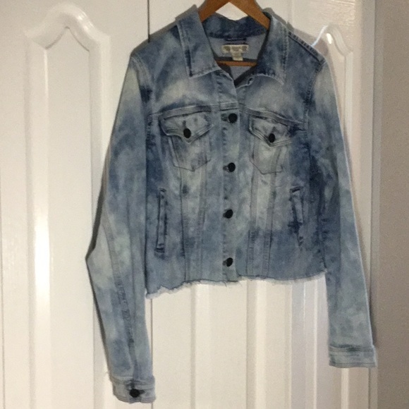 Vintage America Jackets & Blazers - Women’s Vintage America Blues Cropped Jean Jacket